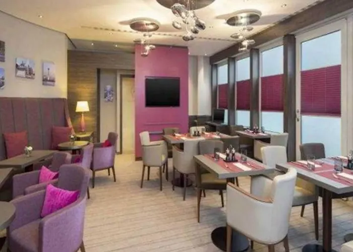 Sheraton Airport Hotel