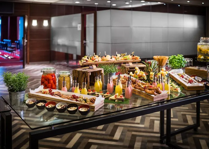 Sheraton Airport 4*