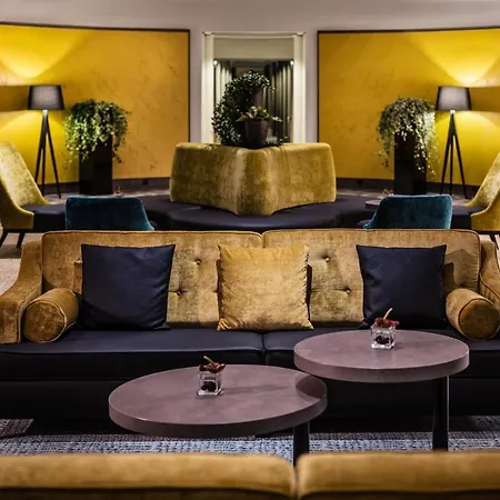 Sheraton Airport 4*