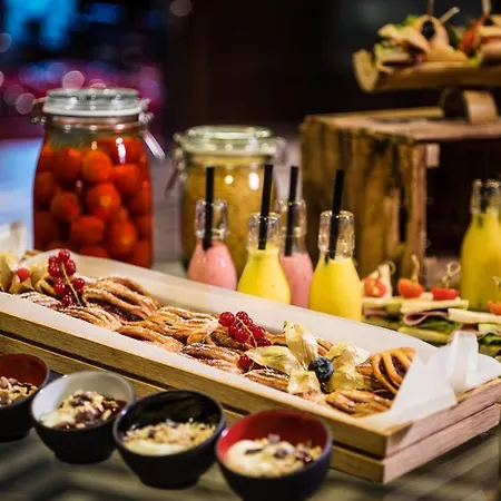 Sheraton Airport 4* Dusseldorf
