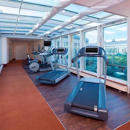 Sheraton Airport Hotel